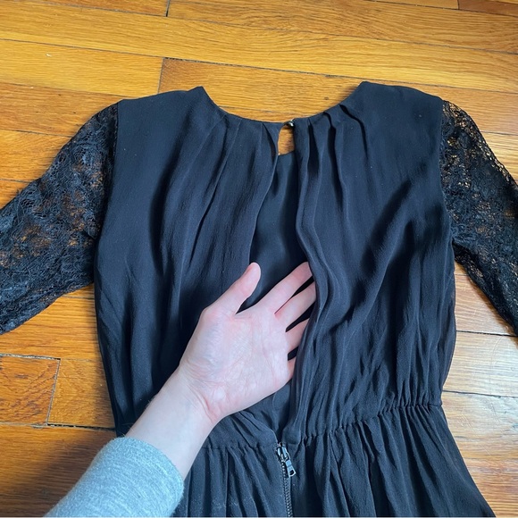 Alice + Olivia Black Lace Long Sleeve Open Back Dress size XS - Picture 11 of 14
